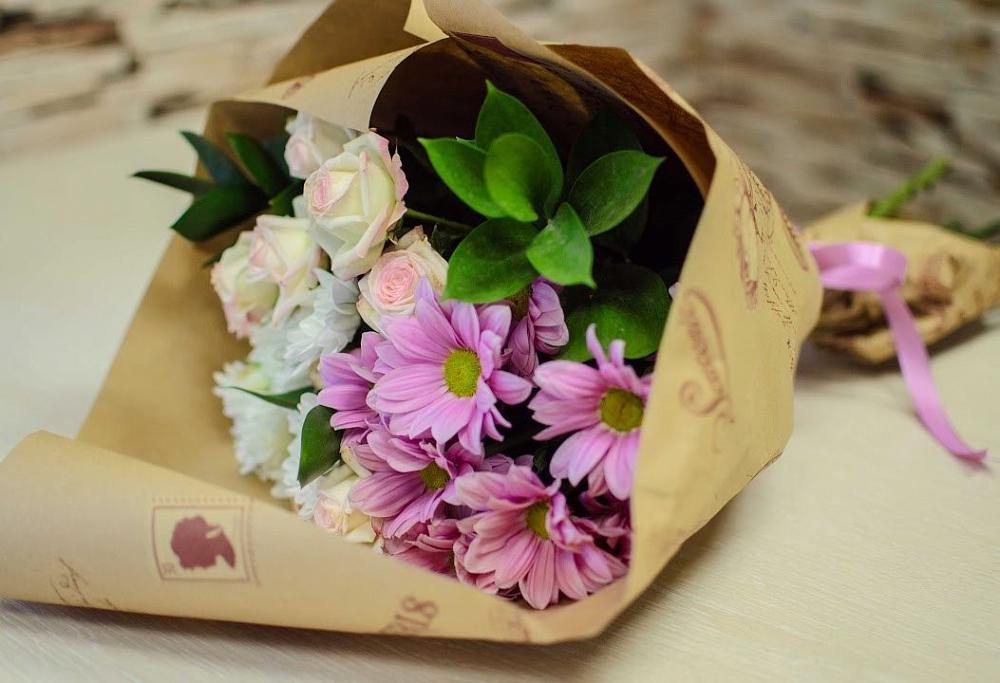 Букет цветов из: Розы и Хризантемы в Петухово