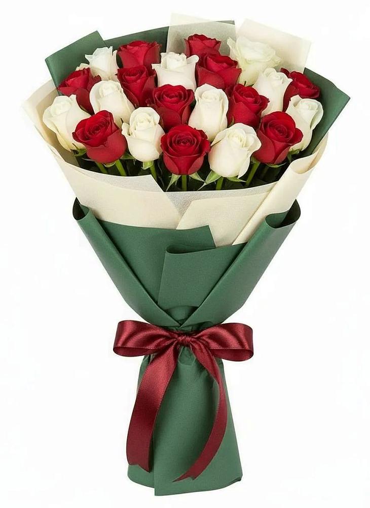 Букет Микс из красных и белых роз в Петухово