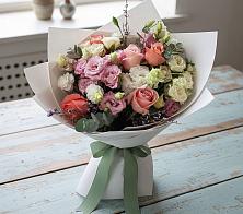 Букет цветов из:  Розы, Лизиантусы и Гвоздики в Петухово