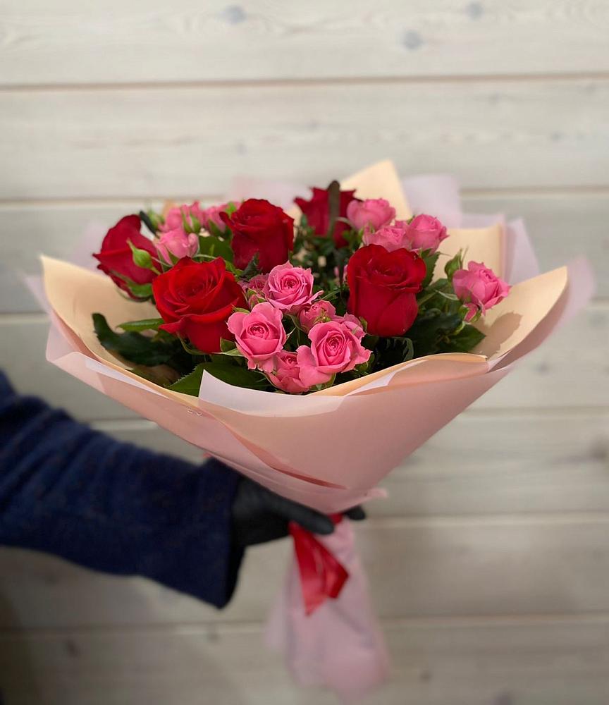 Букет цветов из: Розы в Петухово