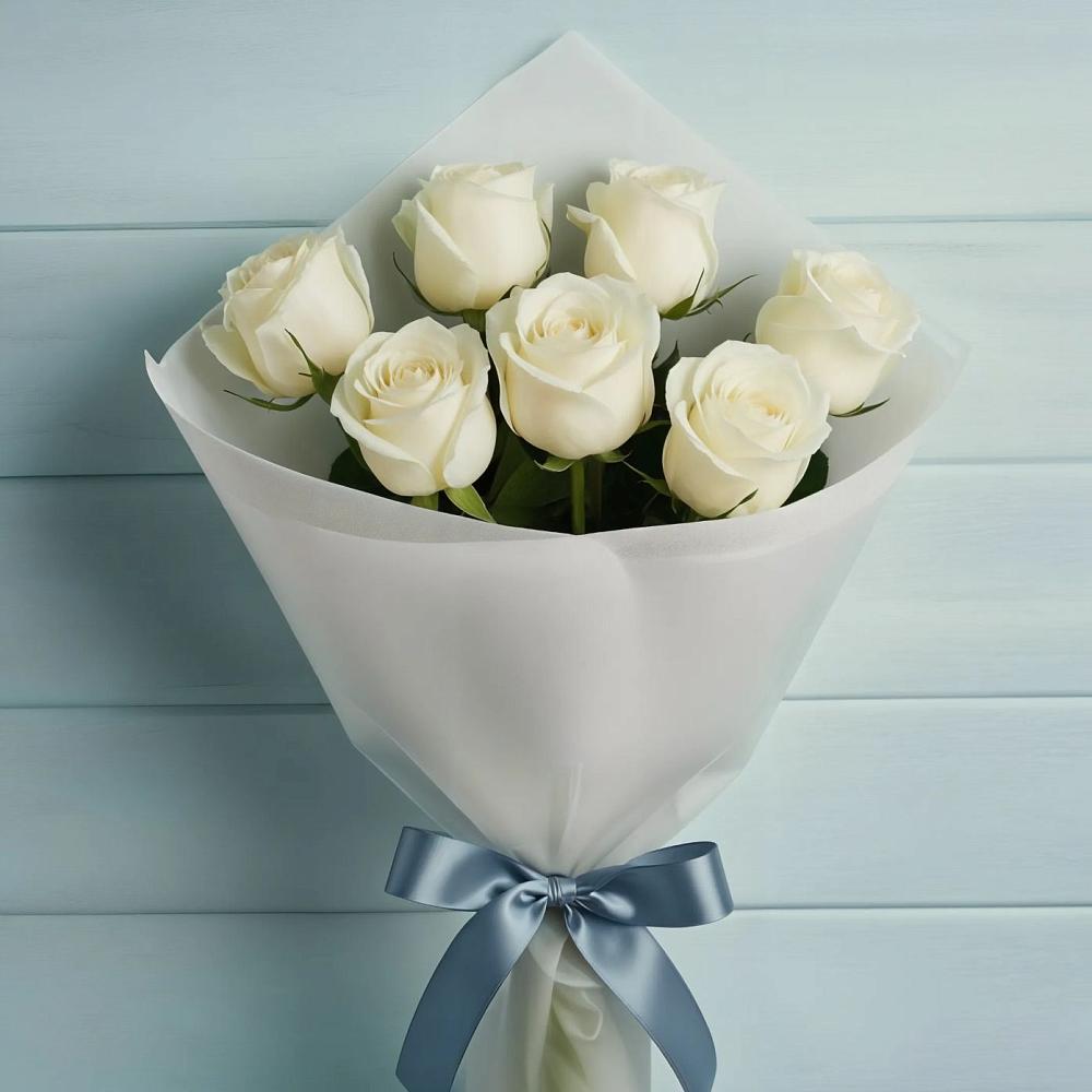 Букет 7 Белых роз Эдлесс Лав в Петухово