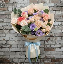 Букет цветов из:  Розы, Лизиантусы и Гвоздики #REPLACE_PRED# Петухово