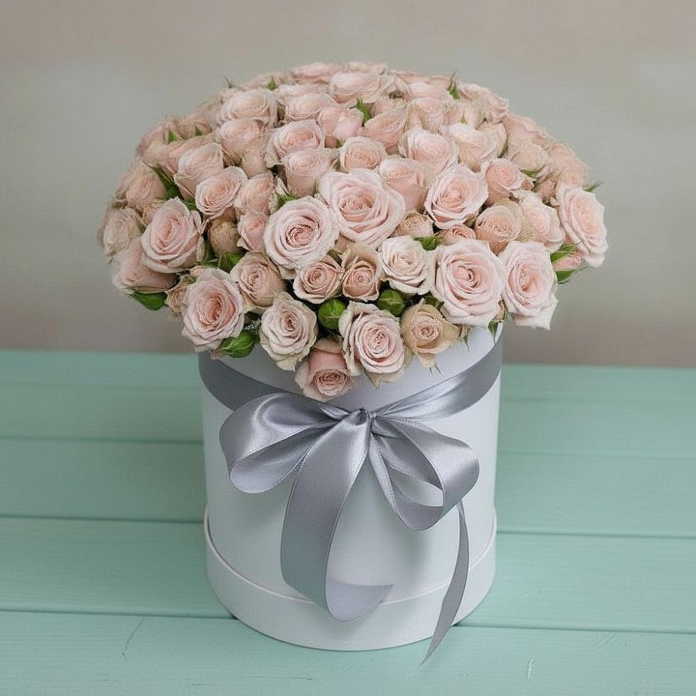 Цветочная композиция из Розы в шляпной коробке в Петухово